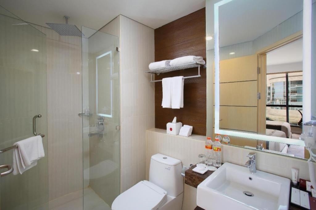 Hotel Grandhika Pemuda Semarang Eksteriør billede