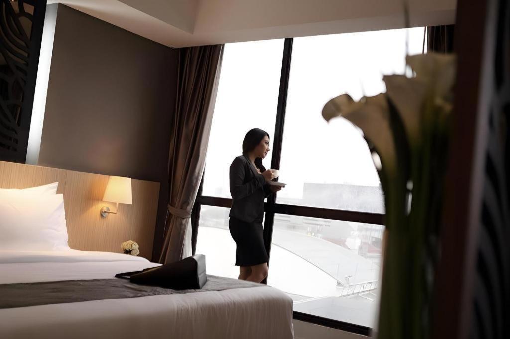 Hotel Grandhika Pemuda Semarang Eksteriør billede