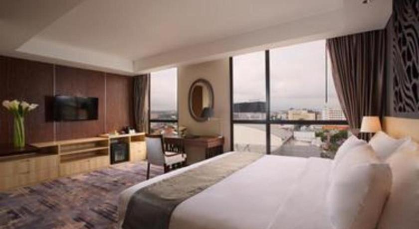Hotel Grandhika Pemuda Semarang Eksteriør billede