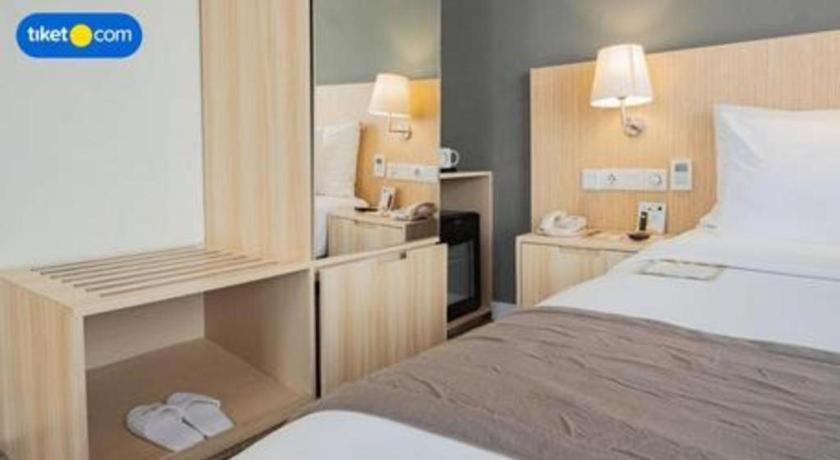 Hotel Grandhika Pemuda Semarang Eksteriør billede