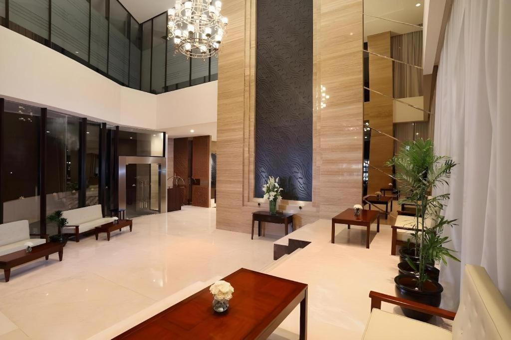 Hotel Grandhika Pemuda Semarang Eksteriør billede